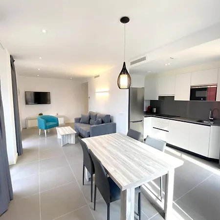 Apartament Apartamento moderno con aire acondicionado en Castelló d'Empúries - HISP-312-110